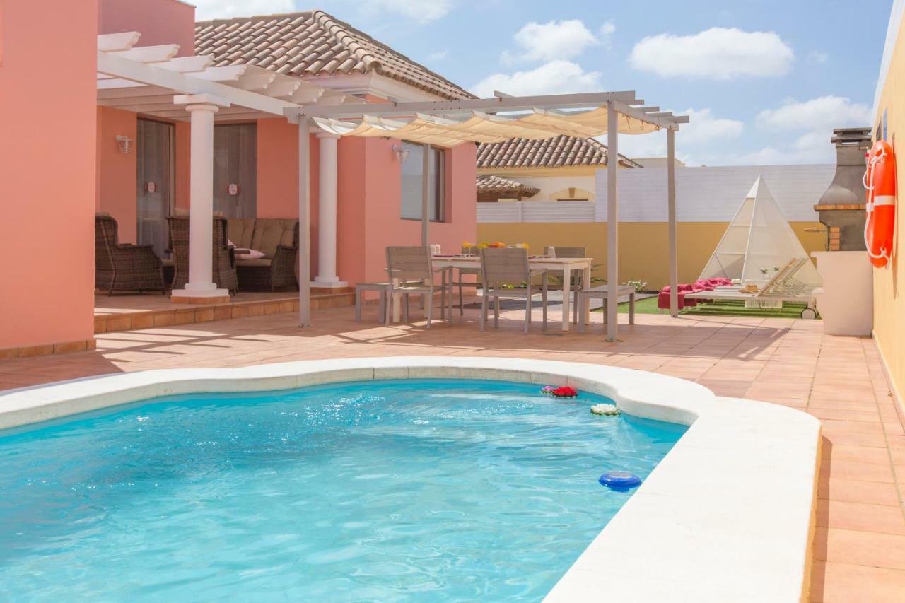 Villa Bella Lucia 3. Piscina Climatizada, Wifi, Bbq. Corralejo Ngoại thất bức ảnh