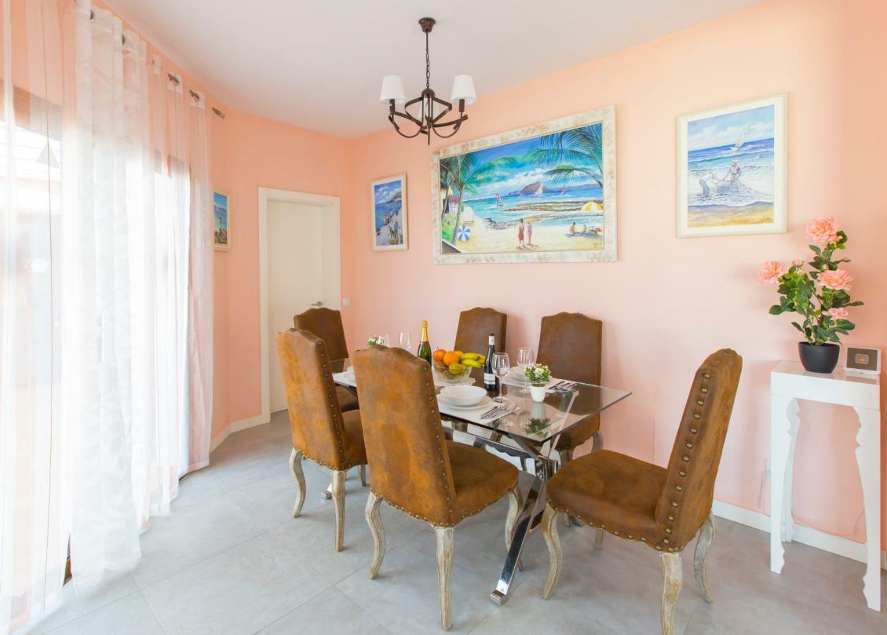 Villa Bella Lucia 3. Piscina Climatizada, Wifi, Bbq. Corralejo Ngoại thất bức ảnh