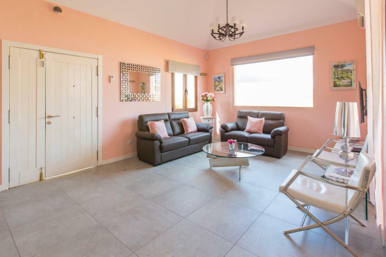 Villa Bella Lucia 3. Piscina Climatizada, Wifi, Bbq. Corralejo Ngoại thất bức ảnh